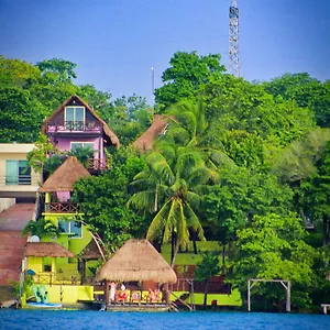 Hotel Nubes, Bacalar